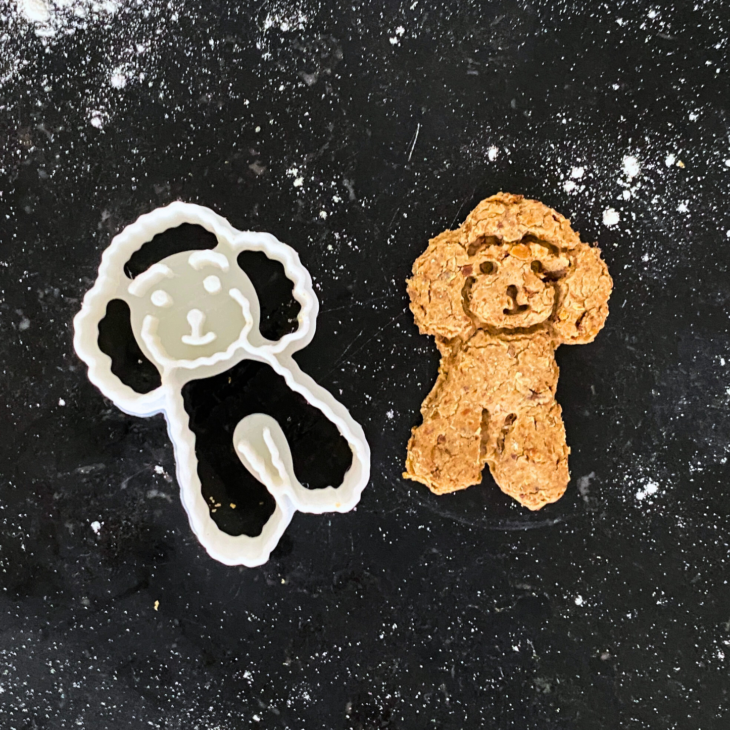 Pup-Bites Backmischung und Keksausstecher